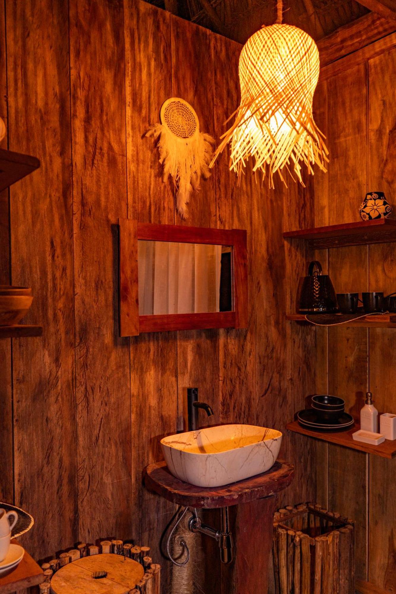 Awaken Amazonian Healing Resort All Inclusive 伊基托斯 外观 照片